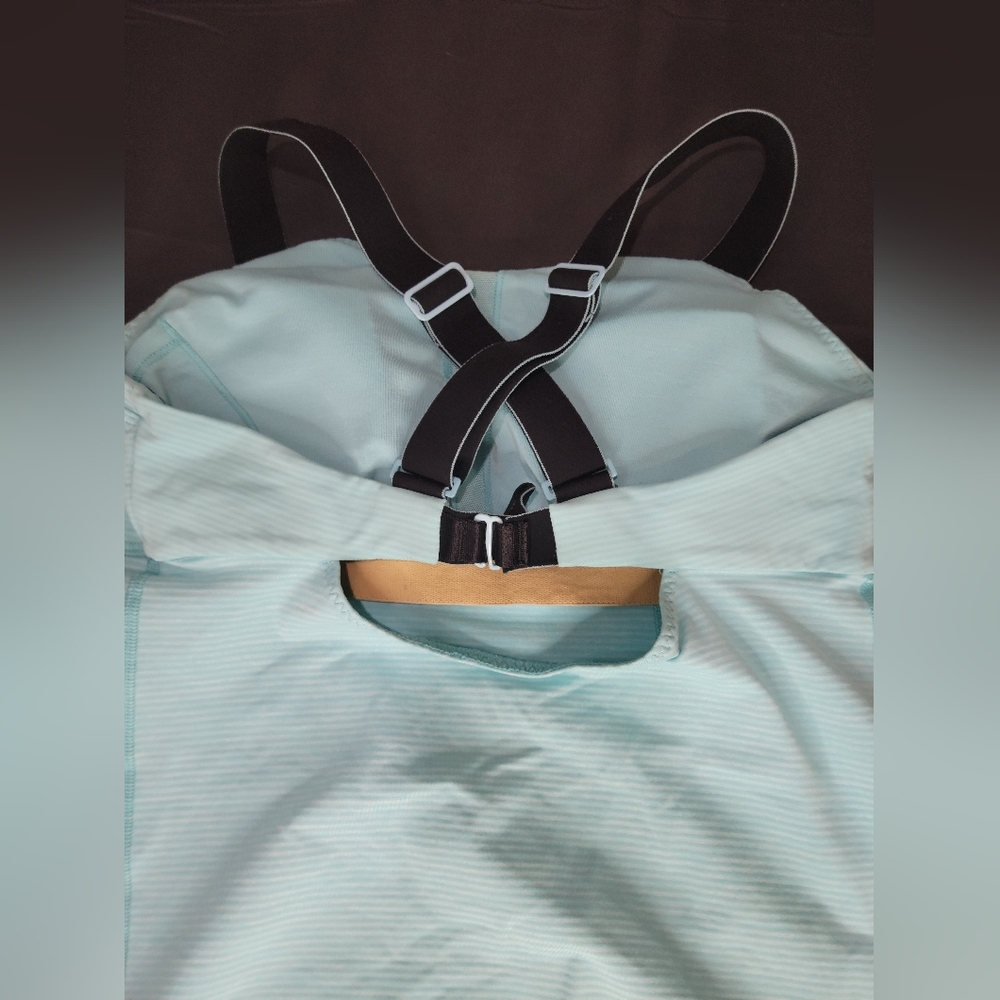 Tank top - Picture 2 of 5